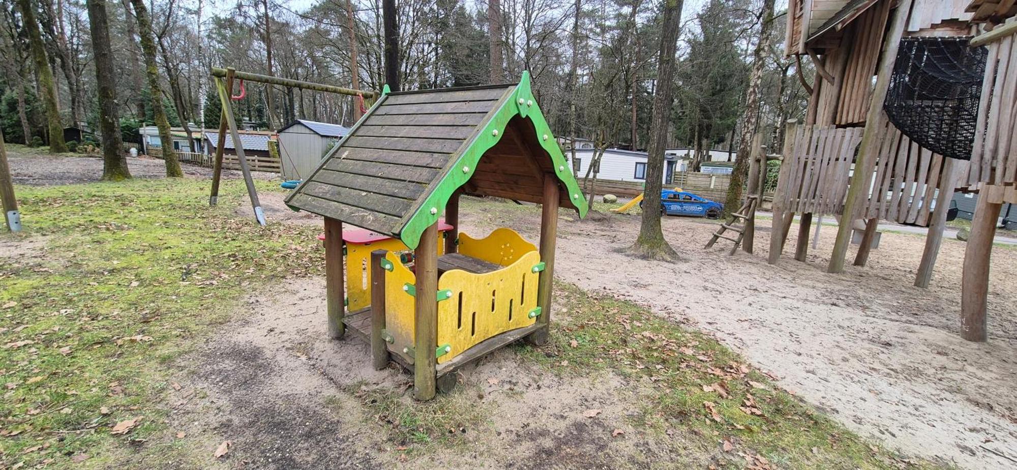 Het Veluwse Boshuisje Knus Chalet Met Omheinde Tuin Op De Veluwe Хундерло Екстериор снимка