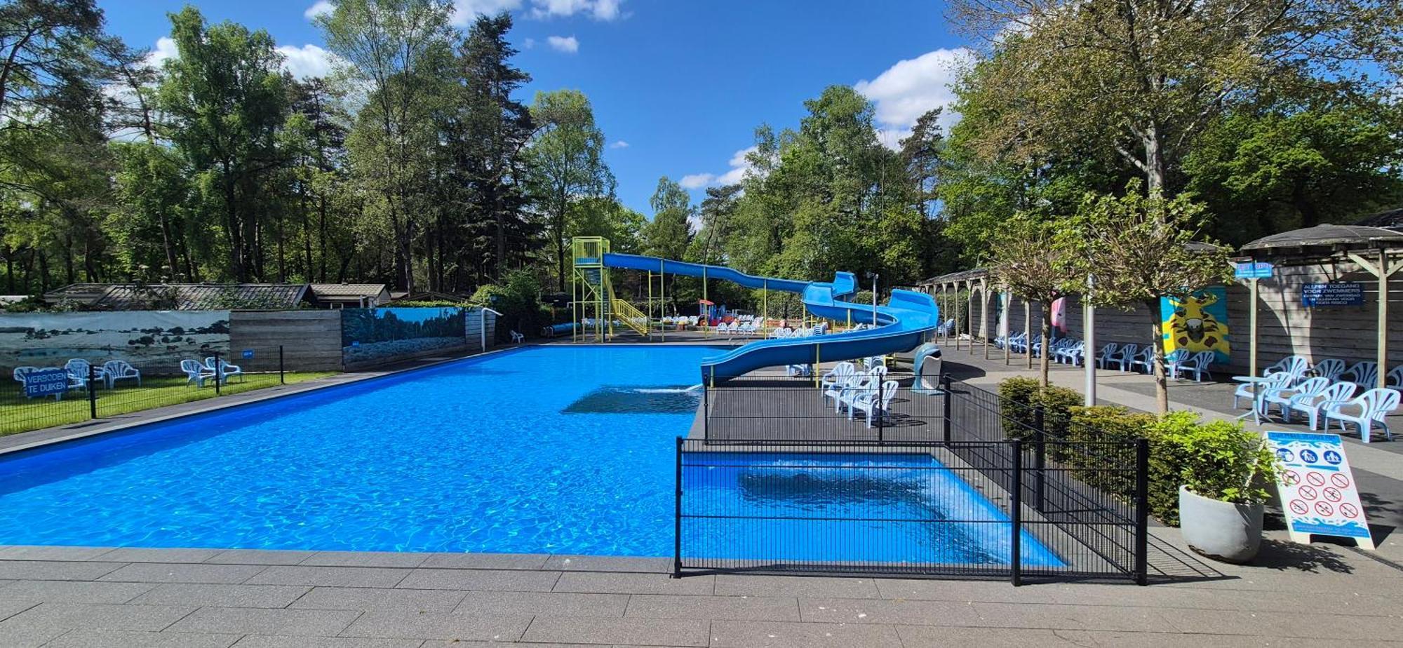Het Veluwse Boshuisje Knus Chalet Met Omheinde Tuin Op De Veluwe Хундерло Екстериор снимка